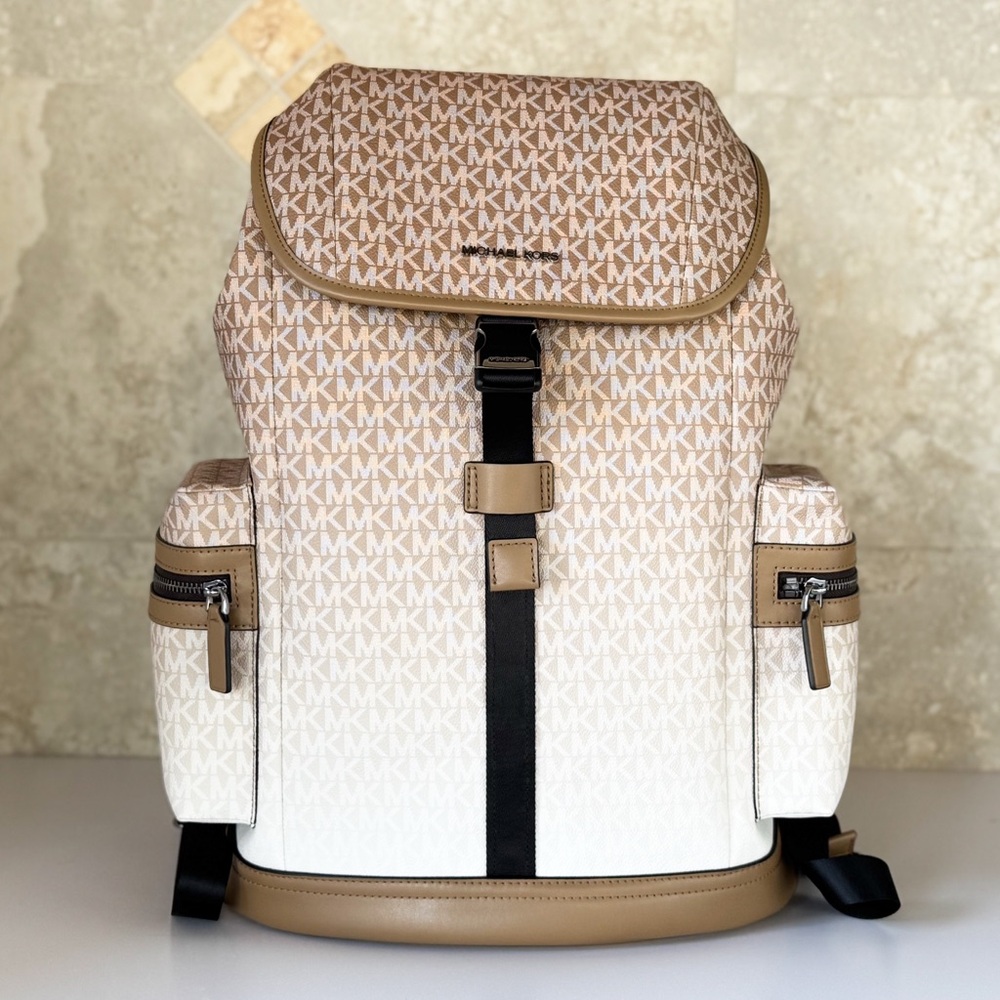 Michael Kors Unisex Cooper LG Utility Backpack MK Husk Multi